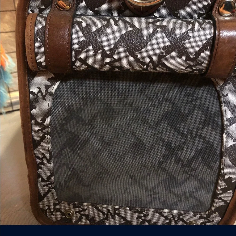 Juicy couture animal carrier purse